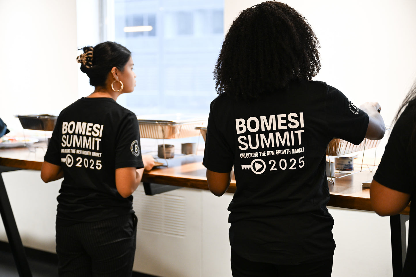 BOMESI SWAG-ATTENDEE T-SHIRT